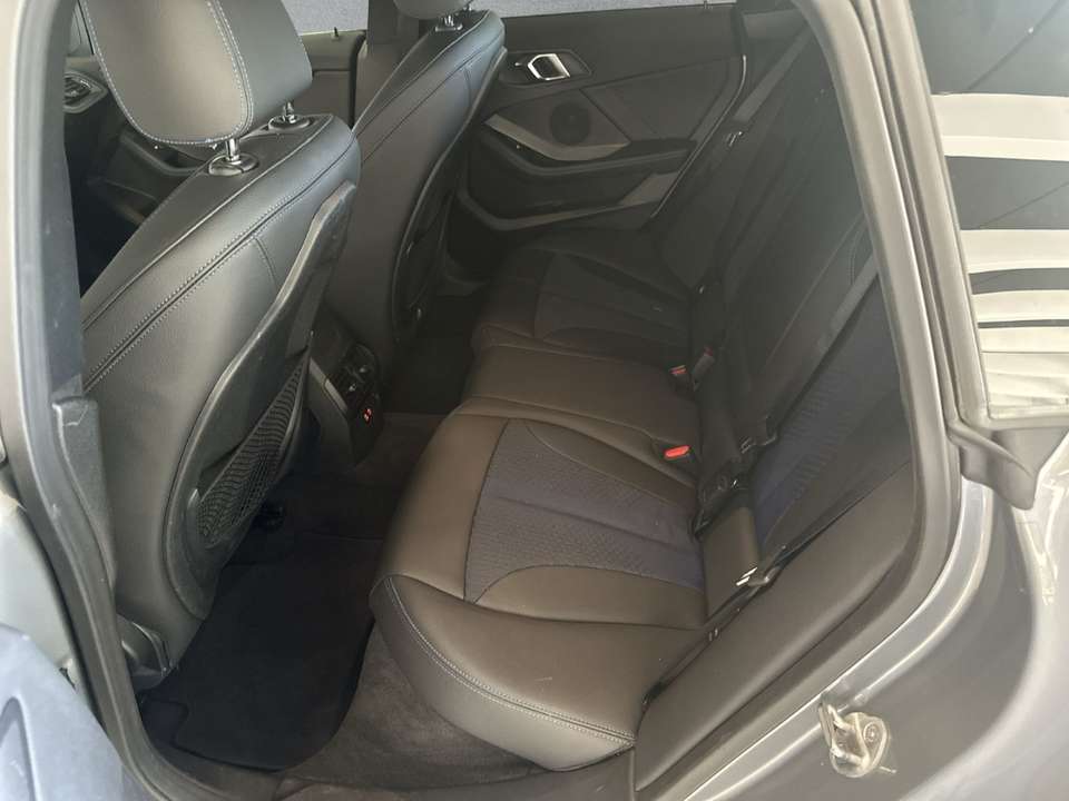 BMW 218 - Imagem 12