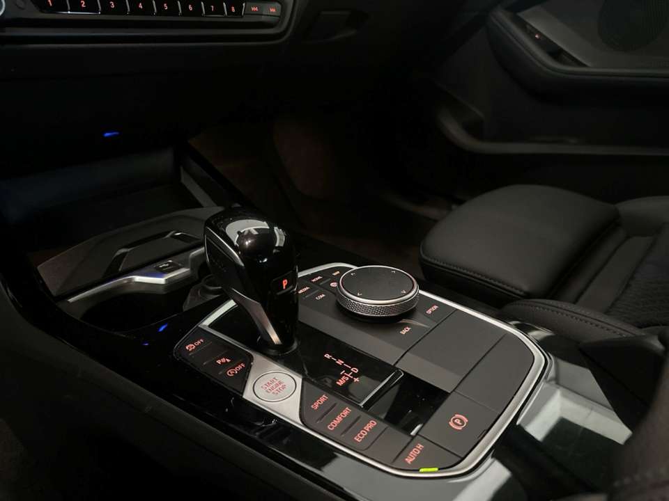 BMW 218 - Imagem 13