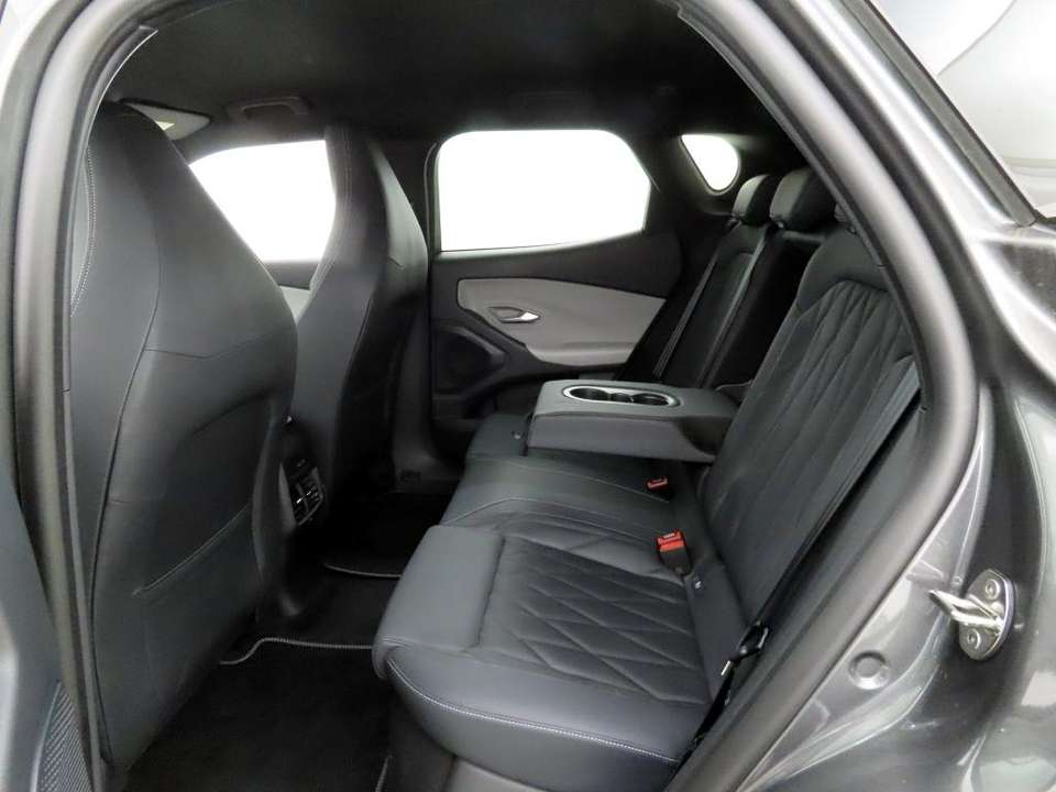 Car picture 16