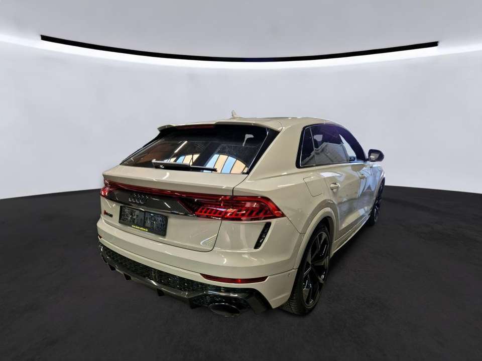 Audi RS Q8 - Imagem 3