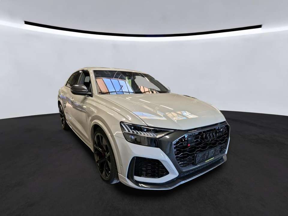 Audi RS Q8 - Imagem 4