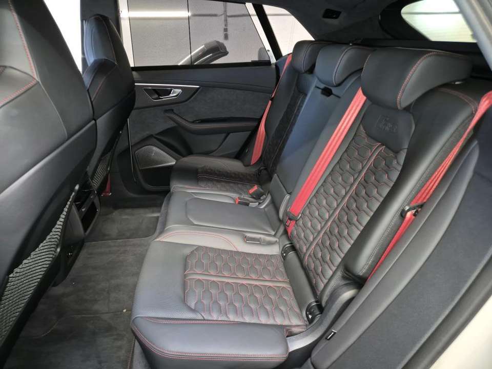 Audi RS Q8 - Imagem 6