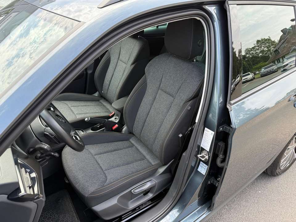 Car picture 11