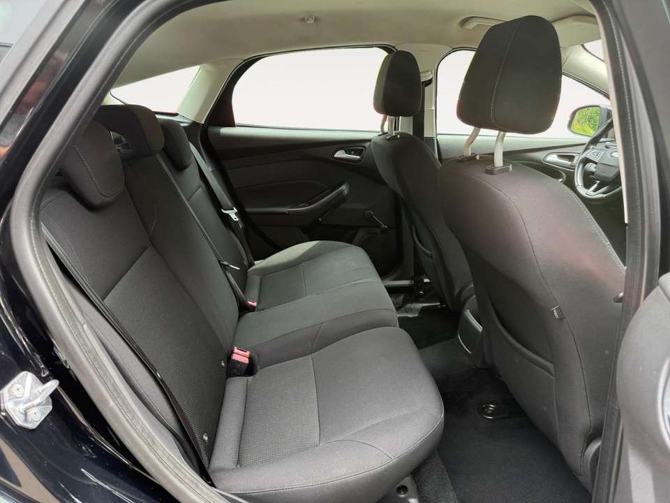 Car picture 11
