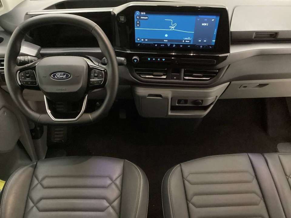 Ford Tourneo Custom - Imagem 5