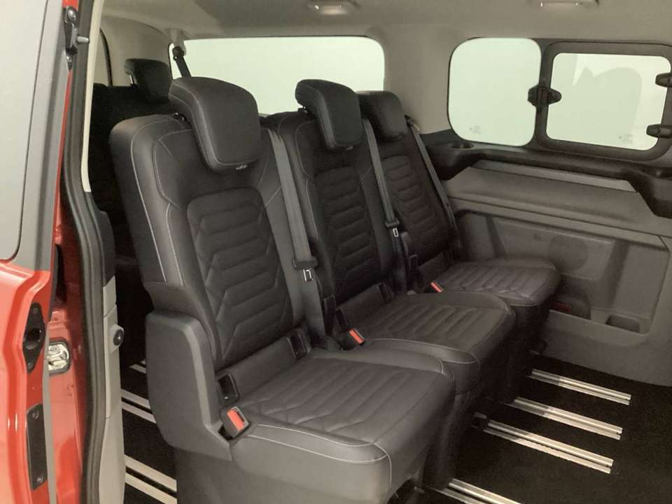 Ford Tourneo Custom - Imagem 6
