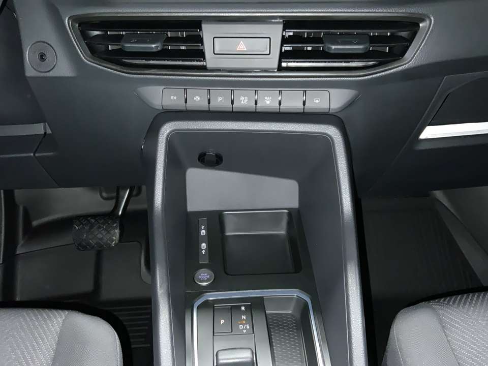 Ford Transit Connect - Imagem 14