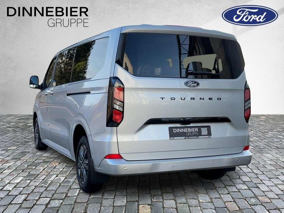 Ford Tourneo Custom - Imagem 6