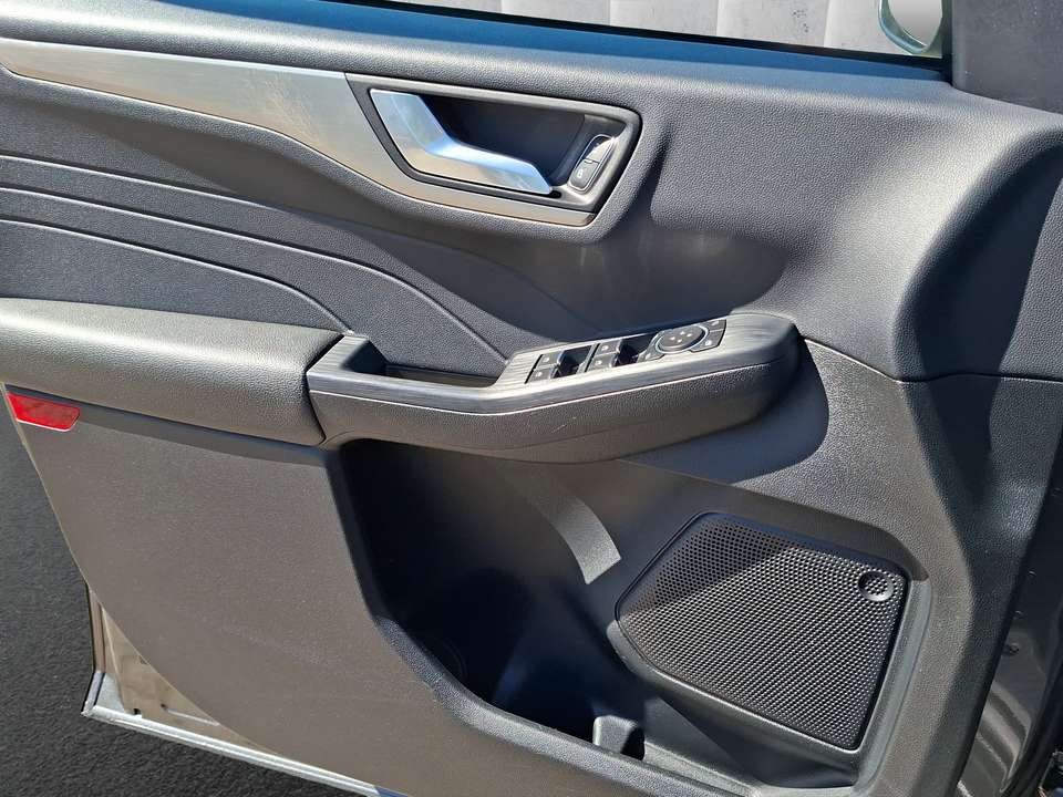 Ford Kuga - Imagem 15