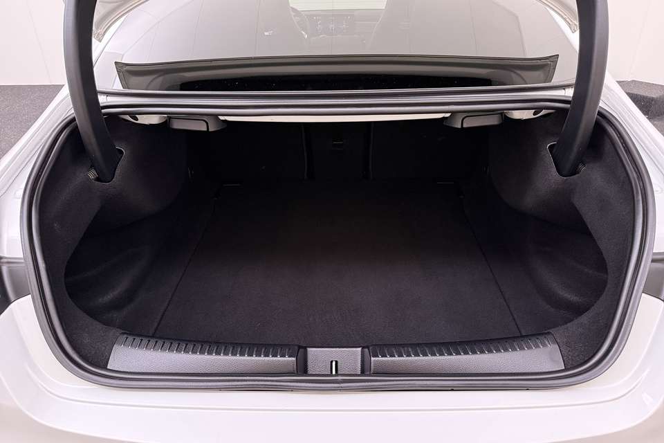 Mercedes-Benz CLA 200 - Imagem 14