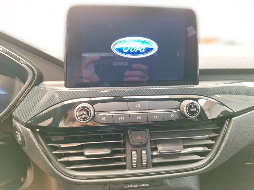 Ford Kuga - Imagem 9