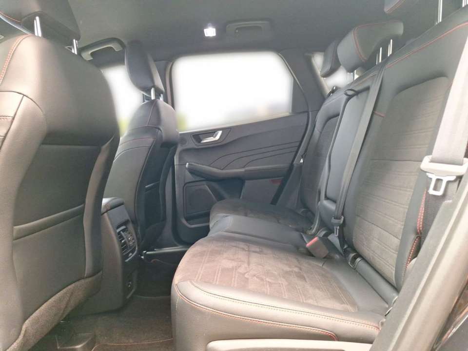 Ford Kuga - Imagem 11