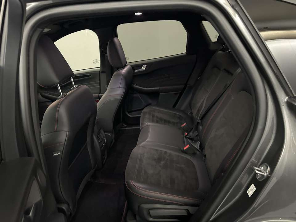 Ford Kuga - Imagem 8