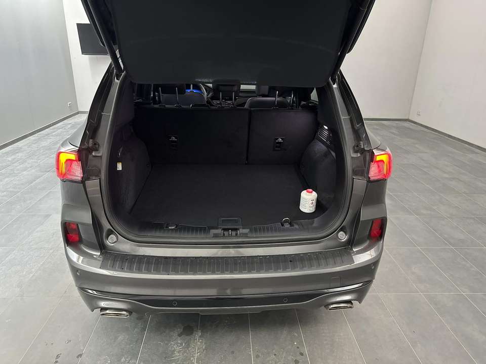 Ford Kuga - Imagem 9