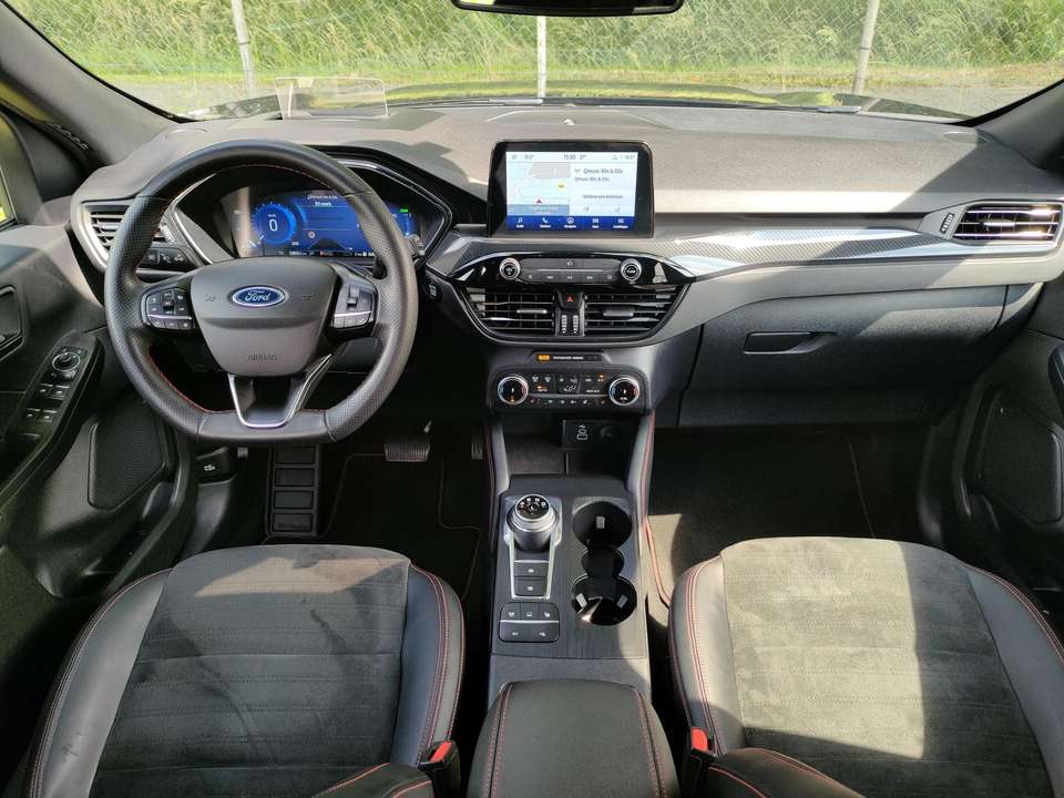 Ford Kuga - Imagem 14