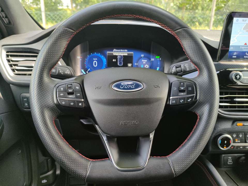 Ford Kuga - Imagem 15
