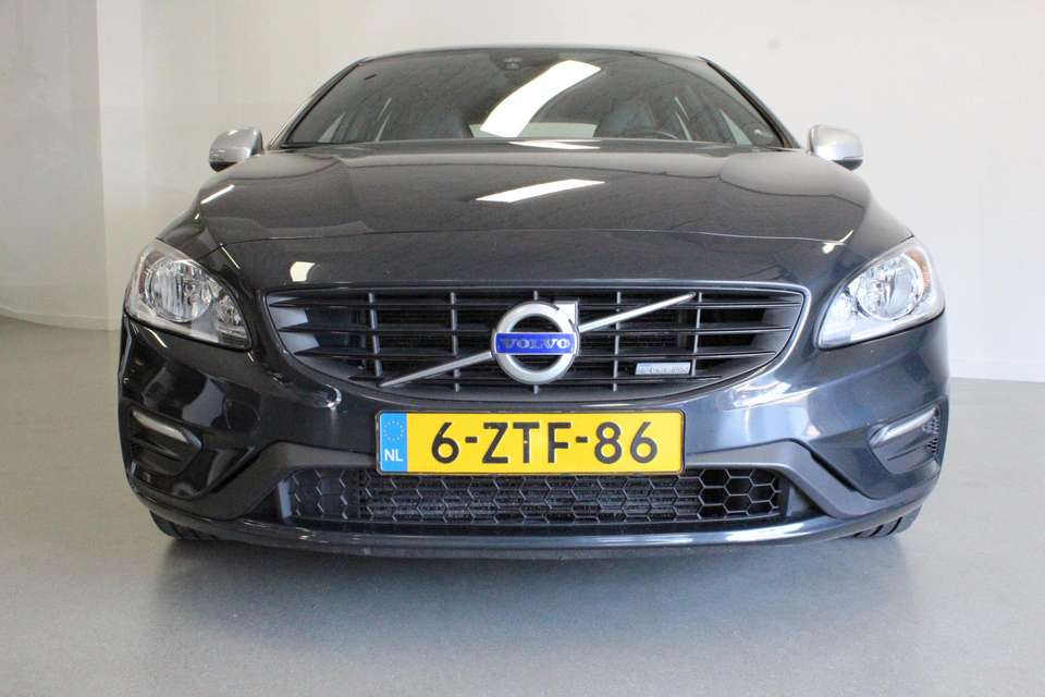 Volvo V60 - Imagem 3