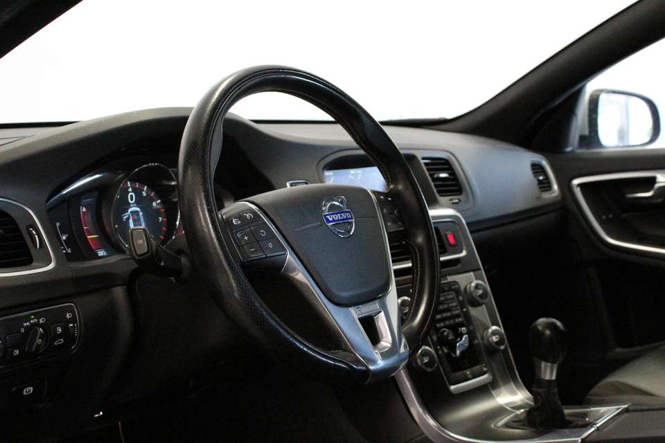 Volvo V60 - Imagem 9