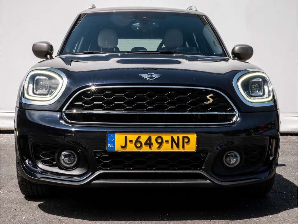 MINI Cooper SE Countryman - Imagem 7