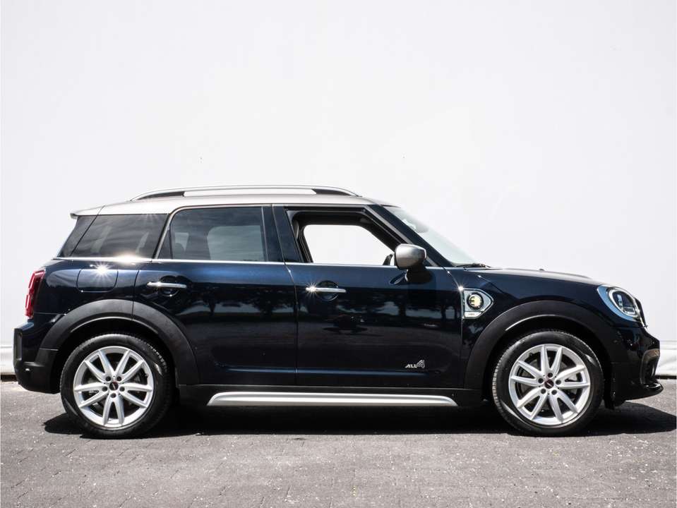 MINI Cooper SE Countryman - Imagem 9
