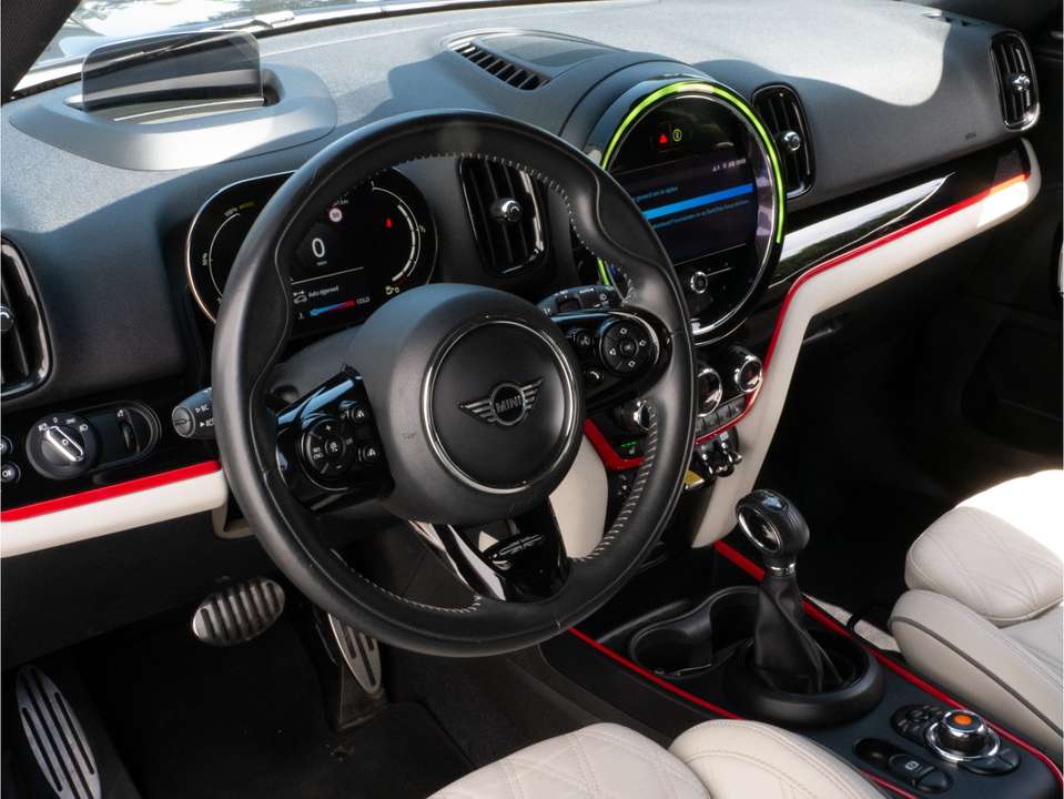 MINI Cooper SE Countryman - Imagem 11