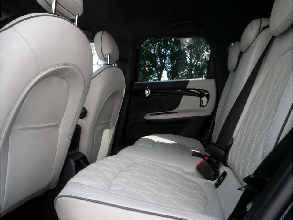 MINI Cooper SE Countryman - Imagem 14