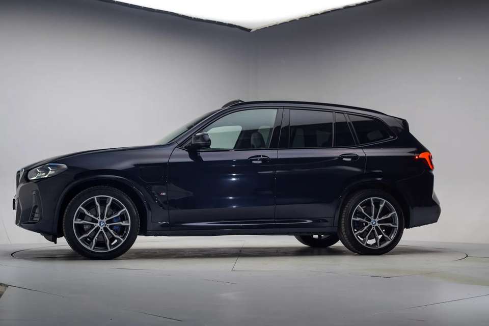 BMW X3 - Imagem 2