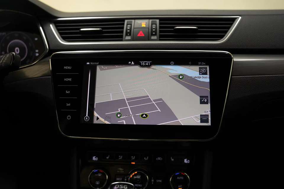 Skoda Superb - Imagem 7