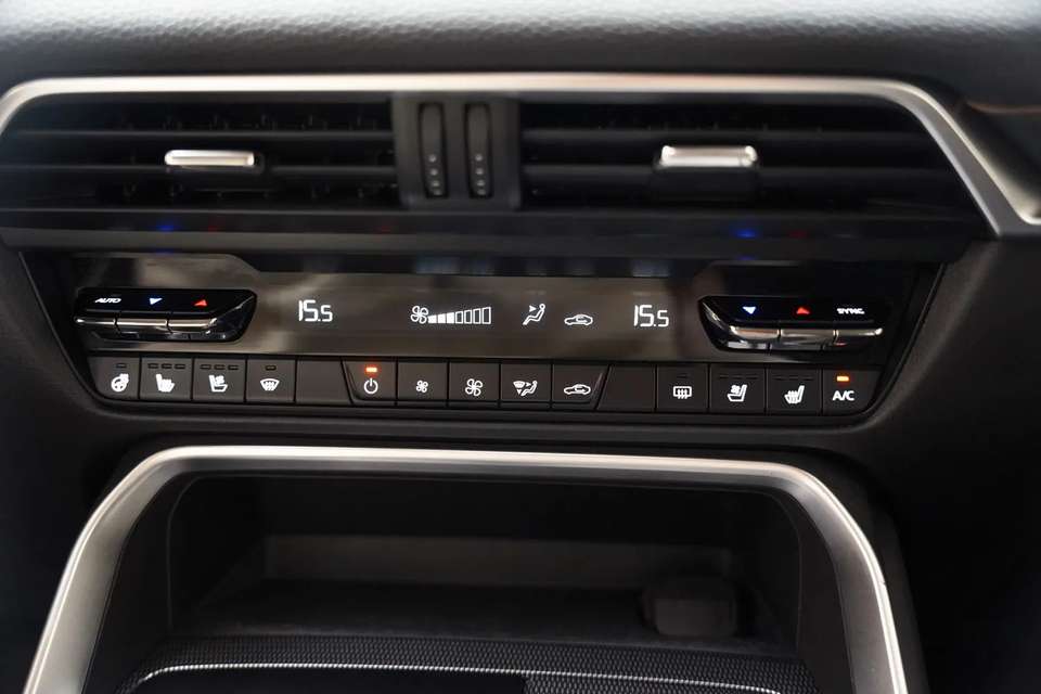 Mazda CX-60 - Imagem 8