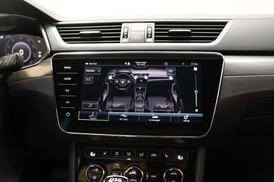 Skoda Superb - Imagem 9