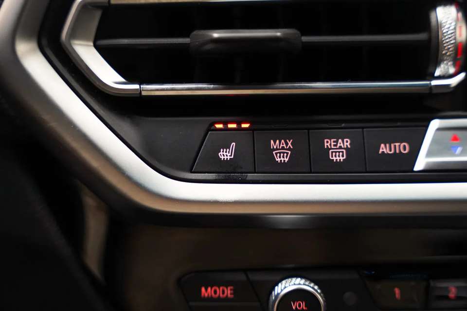 BMW X3 - Imagem 11