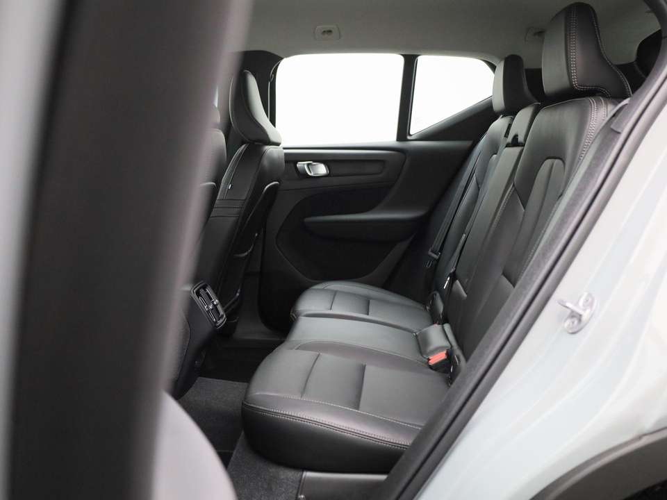 Volvo XC40 - Imagem 12