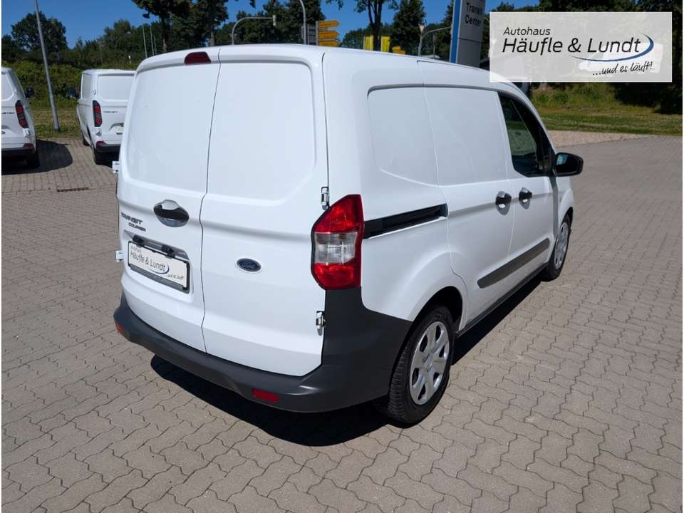 Ford Transit Courier - Imagem 3