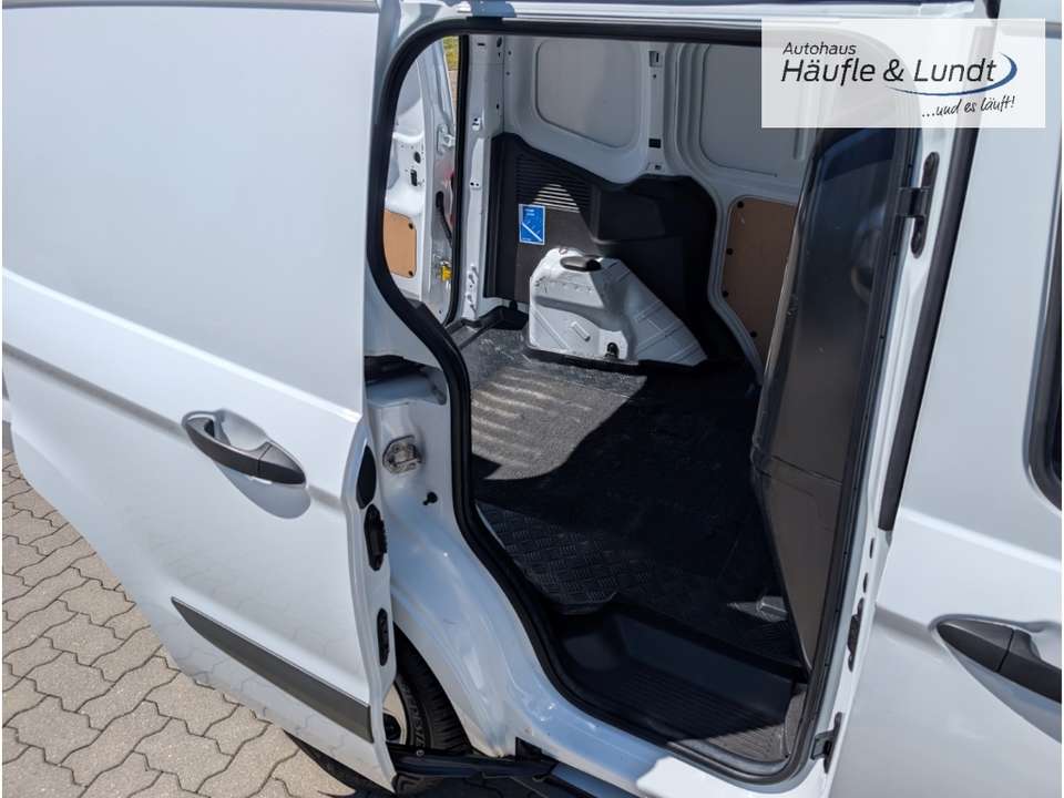 Ford Transit Courier - Imagem 6