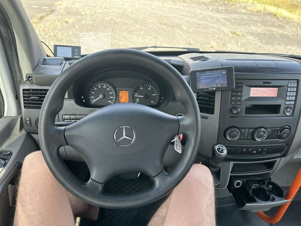 Mercedes-Benz Sprinter - Imagem 3