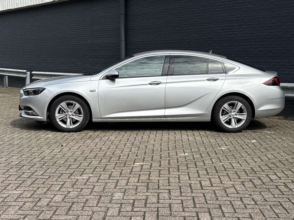 Opel Insignia - Imagem 8