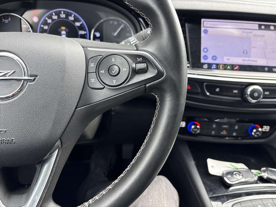 Opel Insignia - Imagem 11
