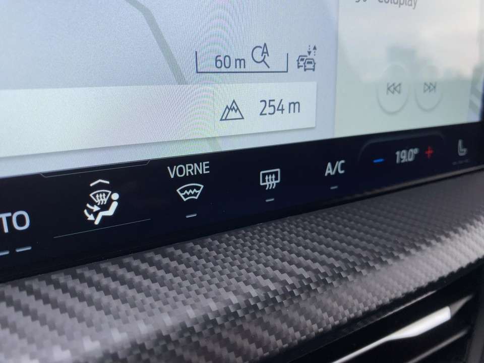 Ford Kuga - Imagem 14