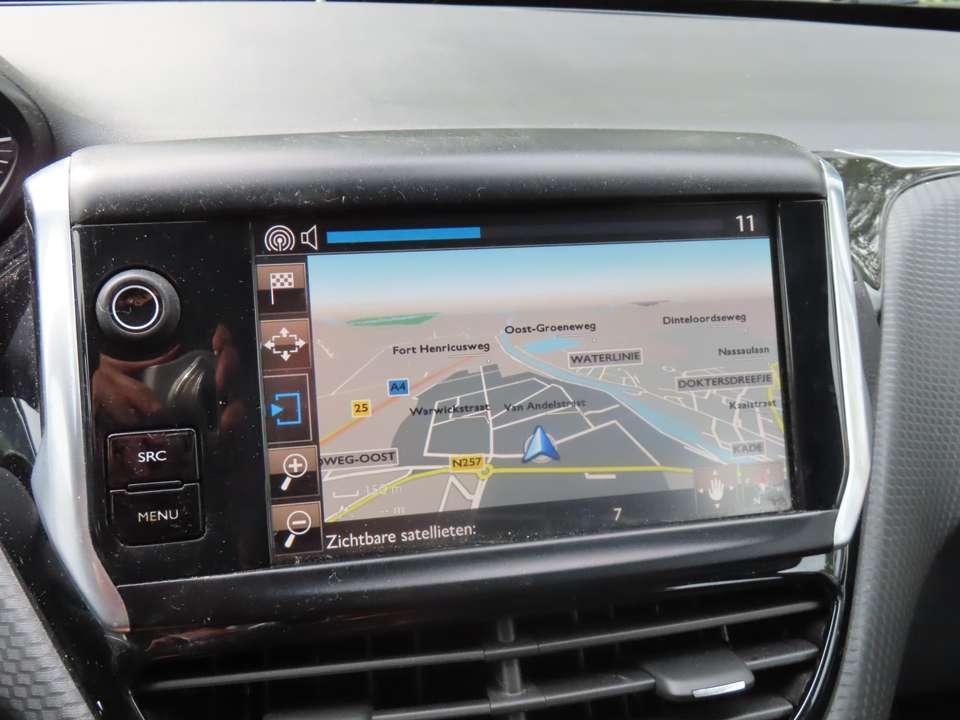 Peugeot 2008 - Imagem 6
