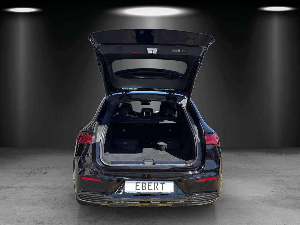 Mercedes-Benz EQE 53 - Imagem 7