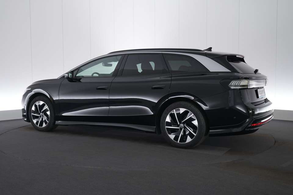 Volkswagen Golf Variant - Imagem 1