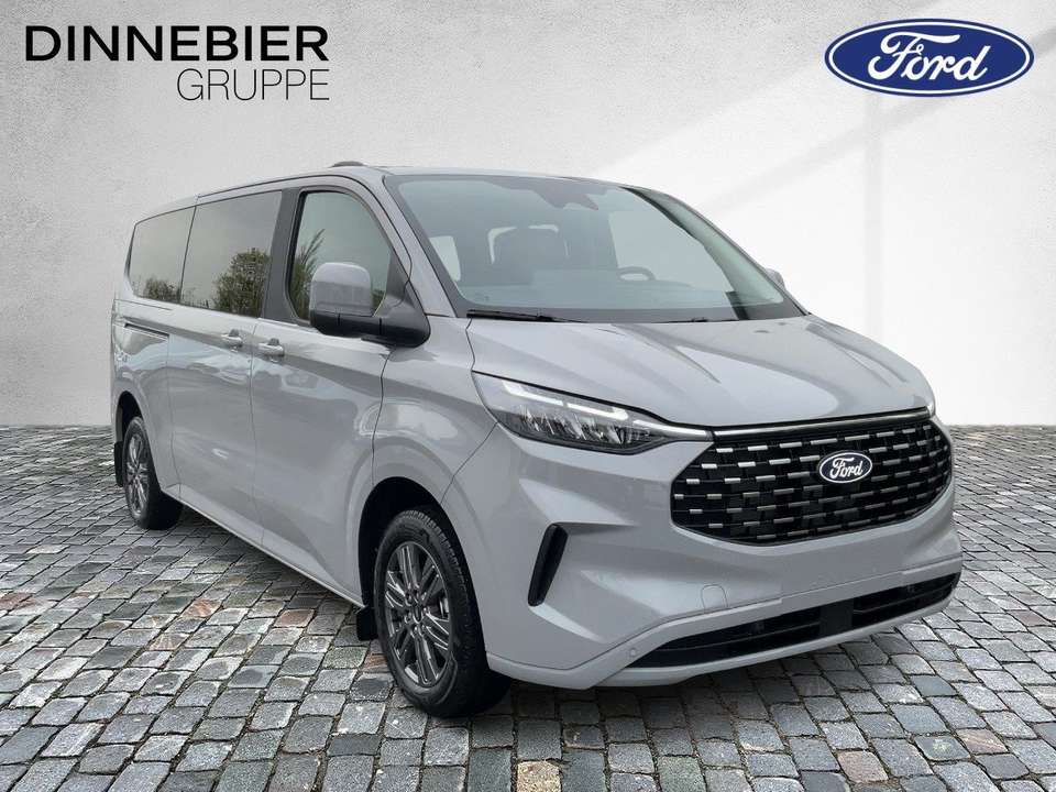 Ford Tourneo Custom - Imagem 8