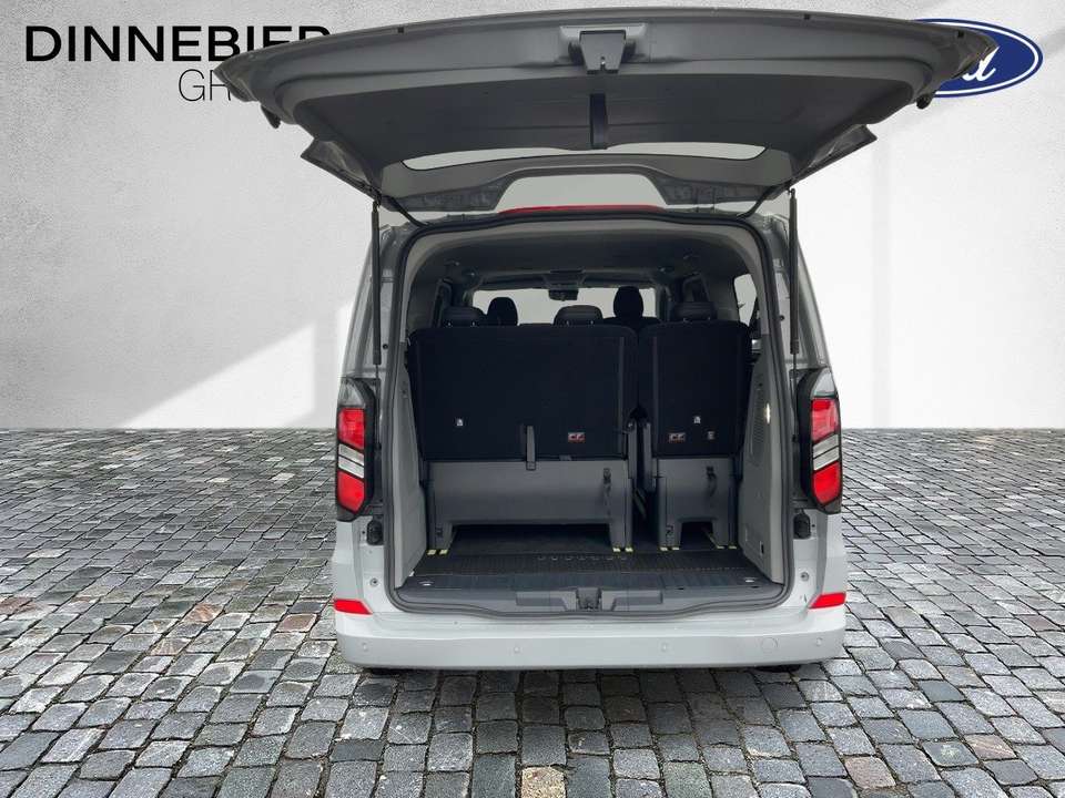 Ford Tourneo Custom - Imagem 9
