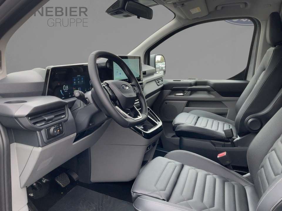 Ford Tourneo Custom - Imagem 10