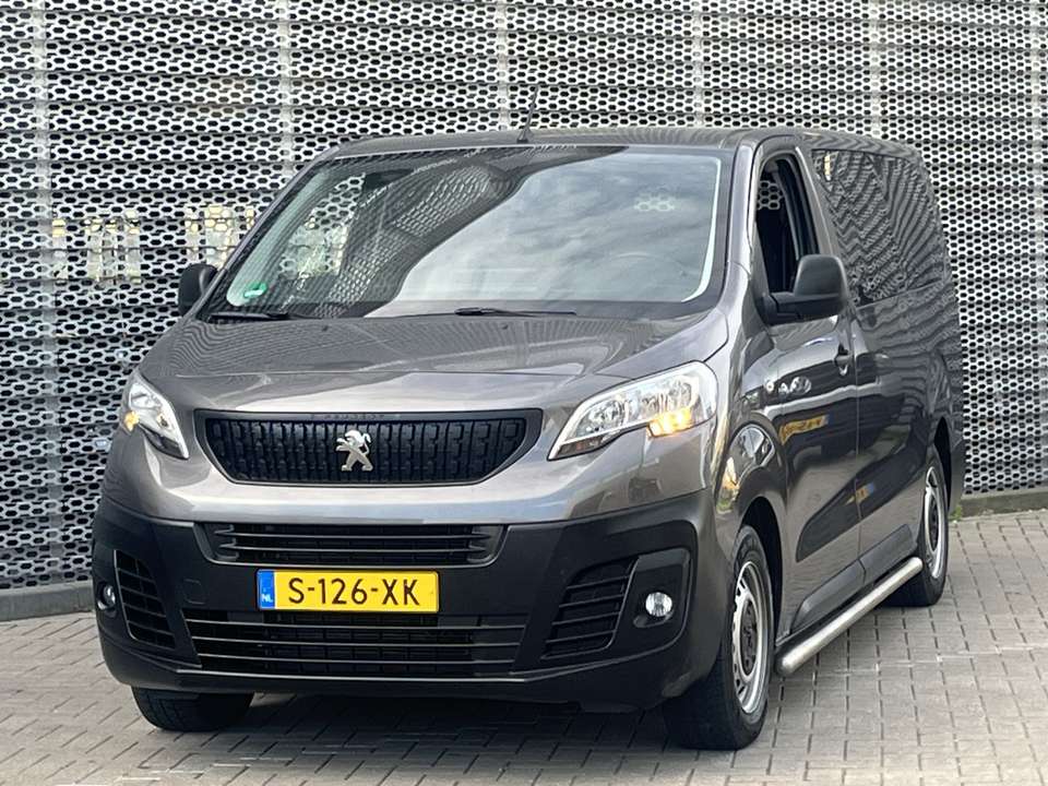 Peugeot e-Traveller - Imagem 5