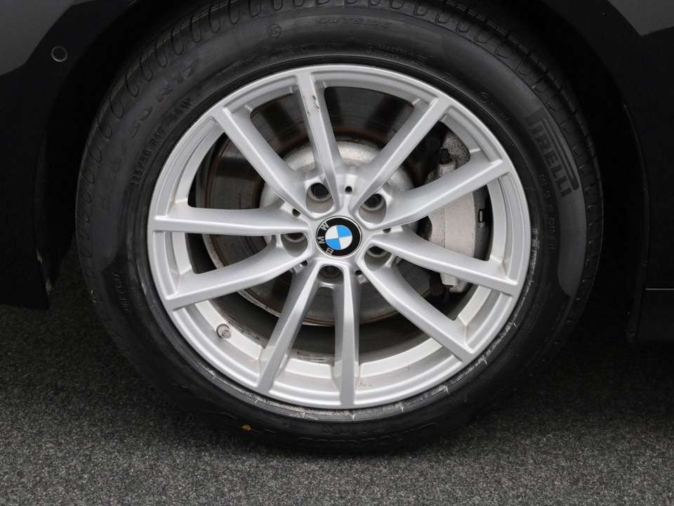 BMW 330 - Imagem 14