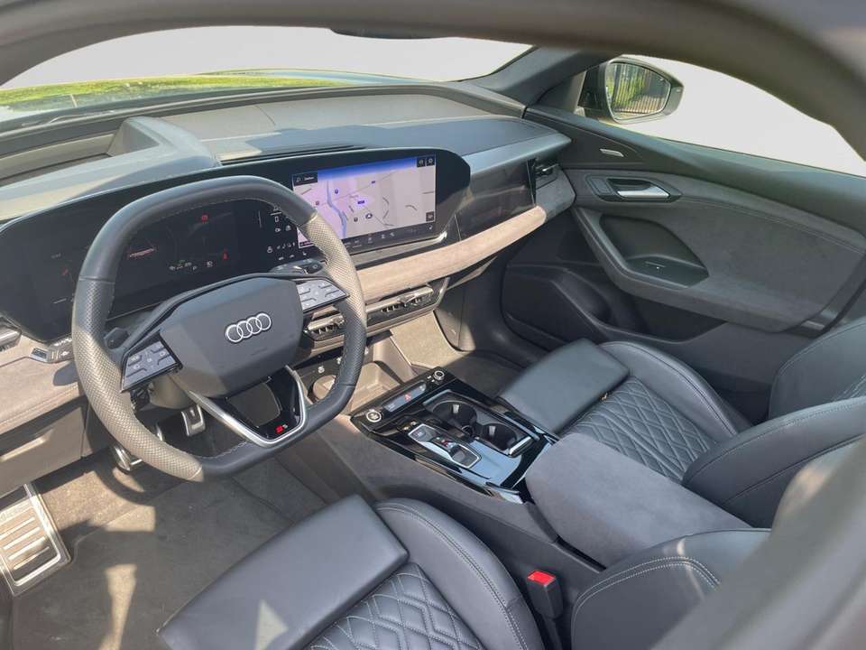 Audi Q6 e-tron - Imagem 6