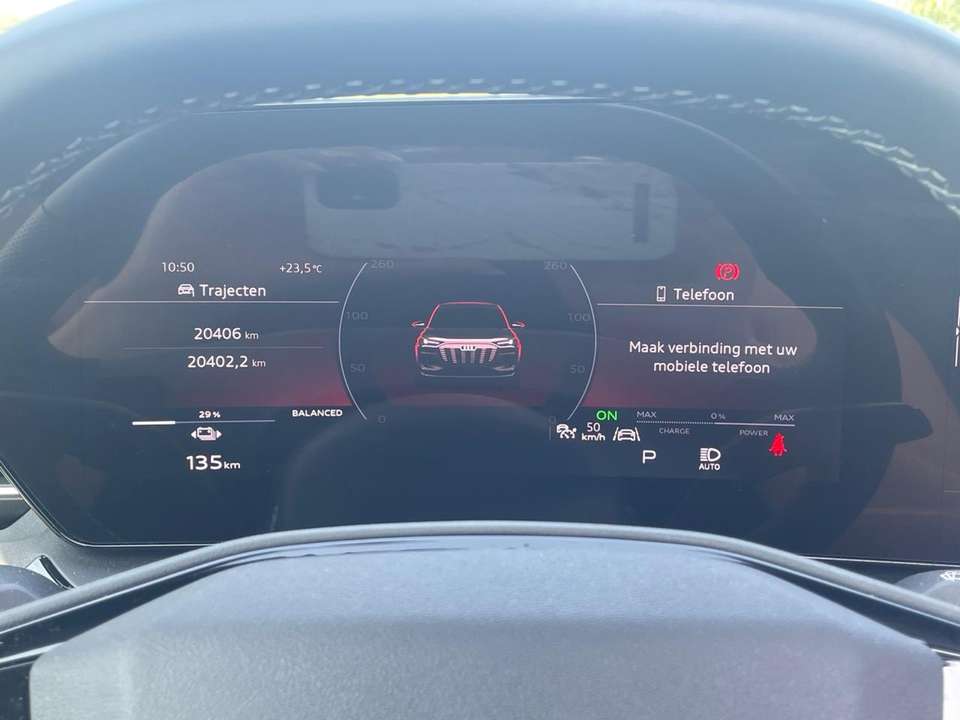 Audi Q6 e-tron - Imagem 13