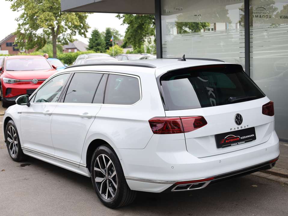 Volkswagen Passat Variant - Imagem 7