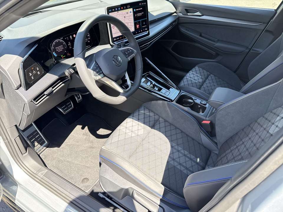 Volkswagen Golf - Imagem 8